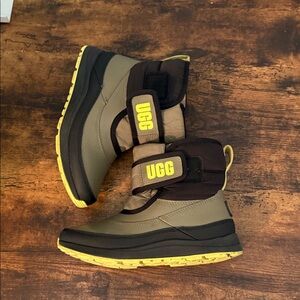 UGG Kids' Black and Olive Boots with Yellow Accents gently used look new